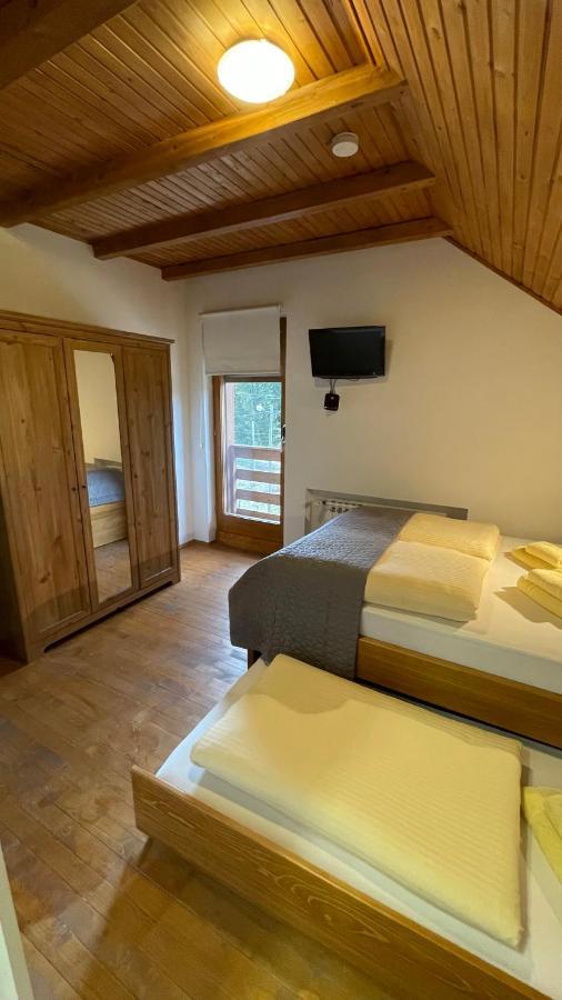 Guest House Alpha Ski Camp Яхорина Екстер'єр фото